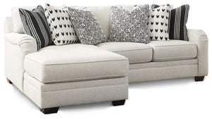 Innovatively recalling classic English countryside motifs for the current age, this sectional with chaise transforms your space with a charming approach to comfort. Its dove gray upholstery acts as a clean foundation for your modern farmhouse aesthetic. D