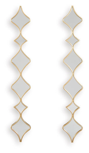 This accent mirror set jazzes up your walls with modern glamour. Its unique design and goldtone finish exude a sophisticated sensibility while creating visual depth. Whether hung vertically or horizontally, these geometric gems are a reflection of your go