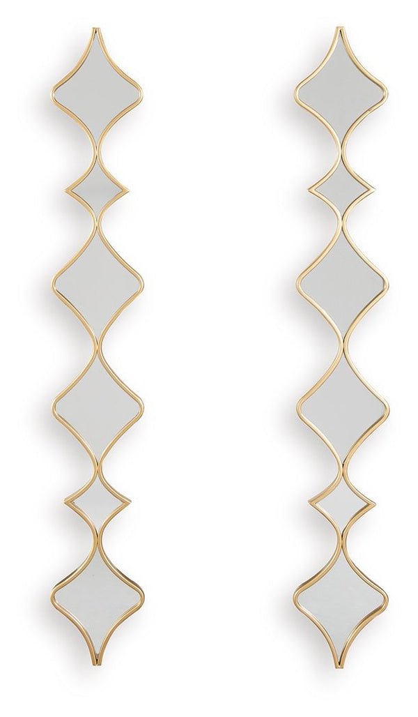 This accent mirror set jazzes up your walls with modern glamour. Its unique design and goldtone finish exude a sophisticated sensibility while creating visual depth. Whether hung vertically or horizontally, these geometric gems are a reflection of your go