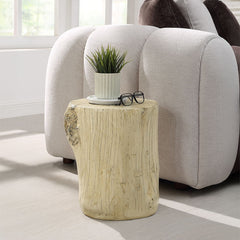 The Gene round accent table brings nature indoors with its faux concrete finish. The fixed table top offers sturdy support, while the modern and contemporary design complements any decor. Perfect as a statement piece or a functional surface, this accent t