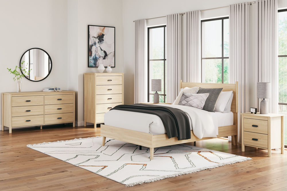 Cabinella - 4 Pc. - Dresser, Chest, Full Platform Panel Bed - Tan
