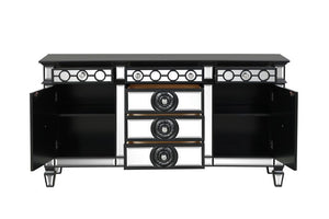  Raised Geometric Trim