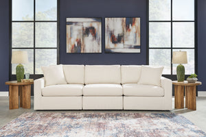  cleaning spills is a breeze. And its customizable modular design caters to your ever-cha