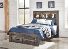 When merged in just the right way, rustic and industrial styles can make one happy marriage. Case in point: this full bookcase bed with storage. A refined take on barn board beauty, its complex, replicated wood grain showcases hints of burnt orange and te