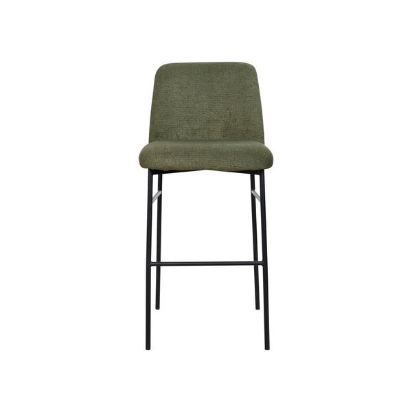  elegantly curved seats and backs
