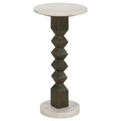 Put a kick in casual home dÃ©cor with a style that suits your whim. This side table offers a charming design and a contrasting palette, perfect for accentuating a contemporary space. A crisp geometric motif takes a page from Old World aesthetics in a tabl