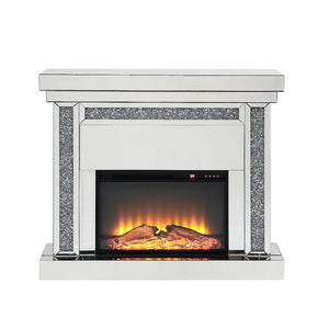 this brilliant rectangular accent piece showcases a distinctive style for an intriguing look. The unique piece has fully mirrored base and top and 