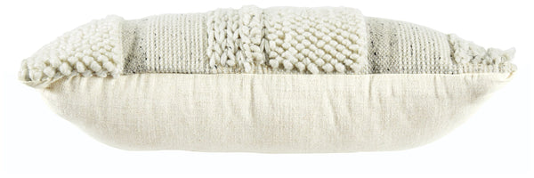 -"Welcome home.-"<br/><br/><b>Product Features</b><ul><li>Fa