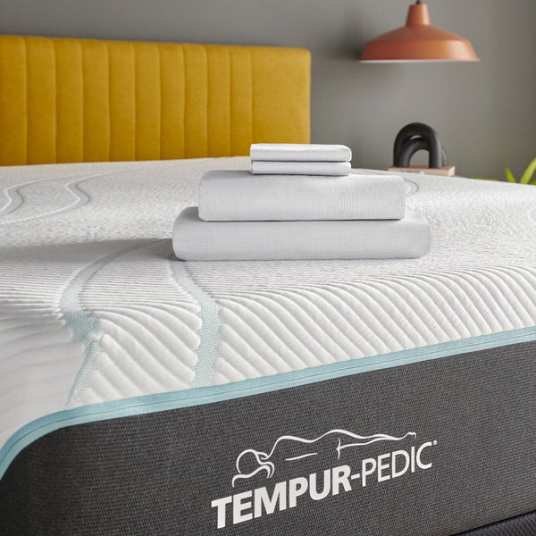Maximize your sleep experience. Woven from a blend of soft cotton and silky TENCELTM Lyocell fibers with an innovative fine mesh construction, these moisture-wicking sheets offer maximum breathability between you and your Tempur-Pedic mattress.<br/><br/><