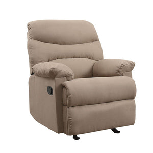  style and value for any home. A smooth microfiber seat cushion provides relaxation from seat to toe with an easy to reach external handle for operating the reclining mechanism.<br/><br/><b>Product Features</b><u