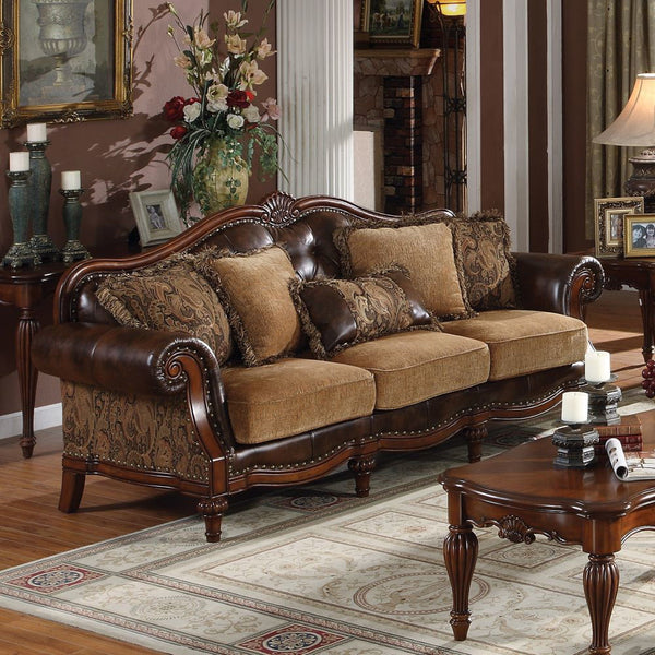 The Dreena traditional sofa collection features decorative molding trim, its complemented by comfortable seating made with faux leather and chenille fabric. This collection is perfectly suitable for any living room environment.<br/><br/><b>Product Feature
