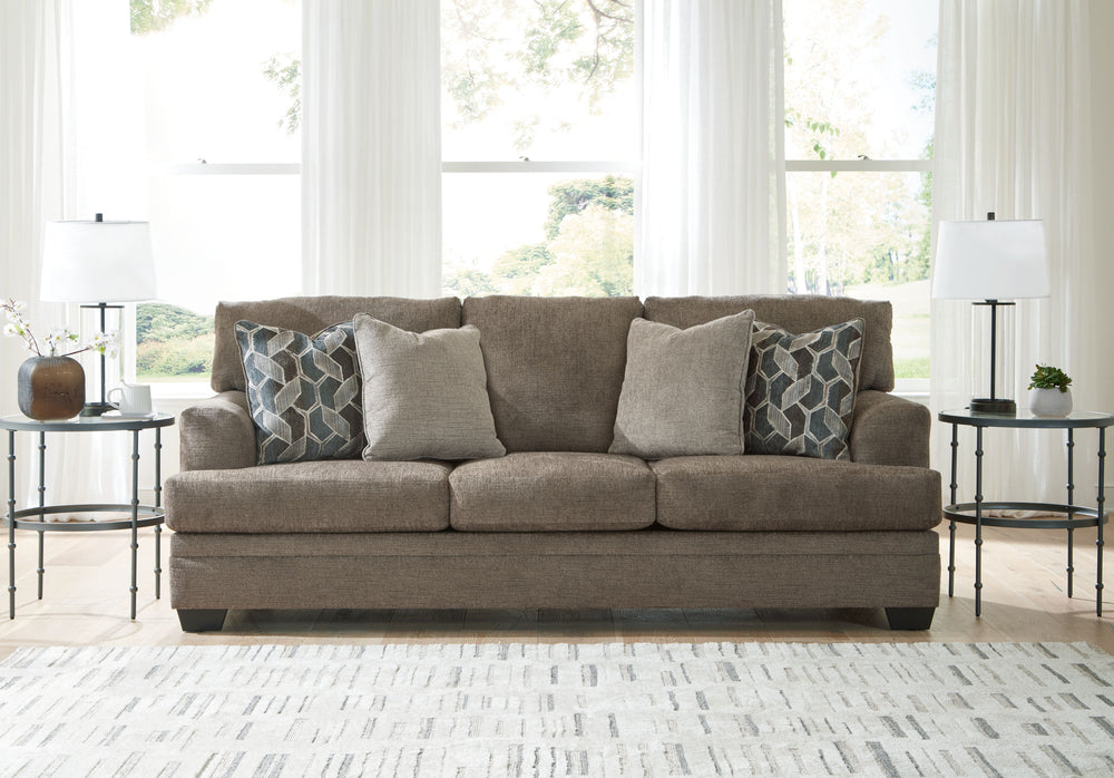 Stonemeade - Nutmeg - Sofa