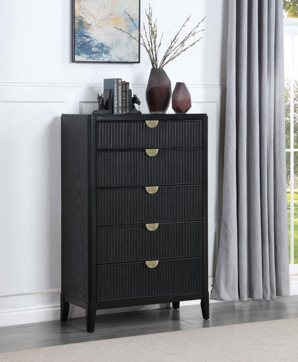  while a chic look is created with fluted drawer fronts that add impressive dimensionality. A black finish imp