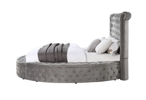 Gaiva - Eastern King Bed - Gray Velvet