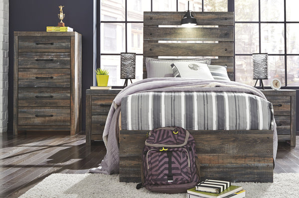  replicated wood grain showcases hints of burnt orange and teal 