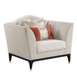 The Tayden camel back sofa brings classic elegance to any living room. Sophisticated curves and crystal-like button tufting adorn the upholstered backrest. For added richness, the seat cushions are upholstered in a geometric fabric. The black base and fee