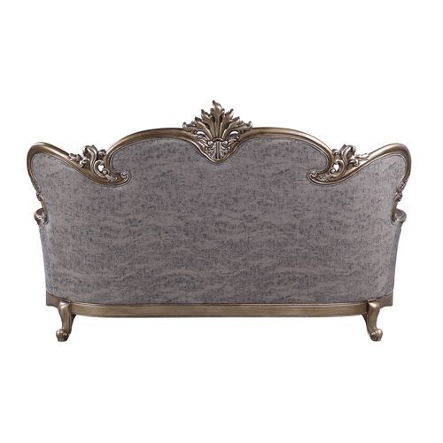  it offers an exquisitely comfortable space to lounge and relax after a long day. This set flaunts a rich