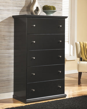  simple and beautiful. This chest provides ample space for clothing