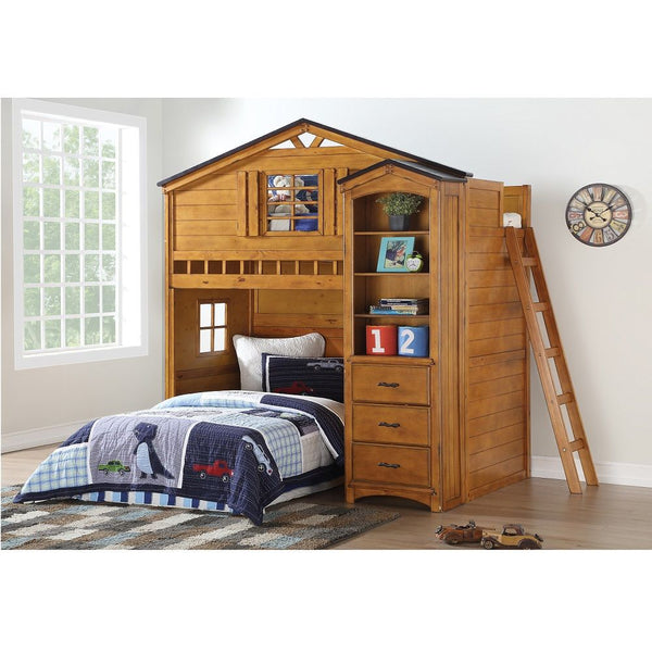 Tree House - Bookshelf - Rustic Oak
