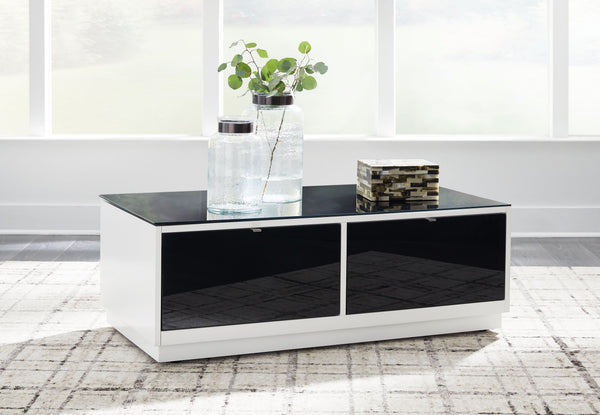  this coffee table proves opposites really do attract. It-'s the perfect blend of modern style and functionality