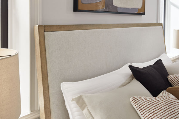 Tomtyn - Light Brown - Queen Upholstered Bed