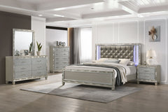 Transform your bedroom into a sanctuary of sophistication with the Radiance King 5 Piece Bedroom Set. Crafted from a blend of Solid Rubberwood and manufactured woods, this collection ensures unwavering stability and longevity. Its semi-gloss lacquer Plati
