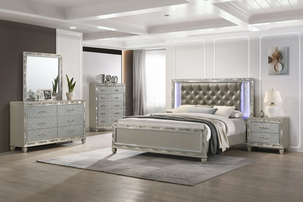 Transform your bedroom into a sanctuary of sophistication with the Radiance King 5 Piece Bedroom Set. Crafted from a blend of Solid Rubberwood and manufactured woods, this collection ensures unwavering stability and longevity. Its semi-gloss lacquer Plati