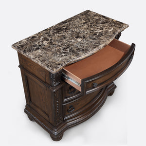  this suite features rich