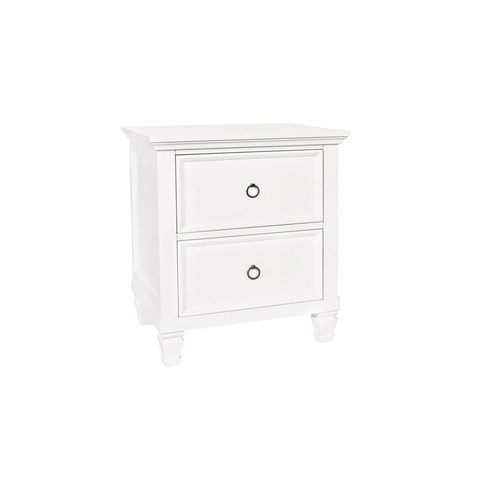 The Tamarack 2 Drawer Wood Nightstand in white combines durability with elegance. Built with solid poplar, basswood veneers, and eco-friendly manufactured wood, this nightstand ensures strength and long-lasting durability. Its versatile transitional desig