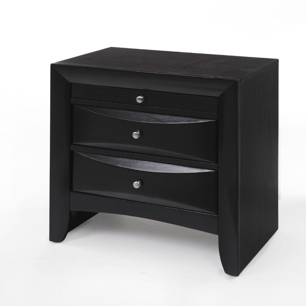 The Ireland nightstand features two spacious storage drawers and one pull-out tray. With English dovetail with center metal glides. The tray will keep essentials close by and pull out tray offers you additional surface area. Complemented by slightly flare