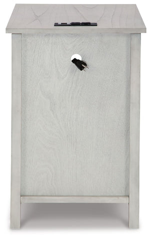 Treytown - Antique White - Chair Side End Table
