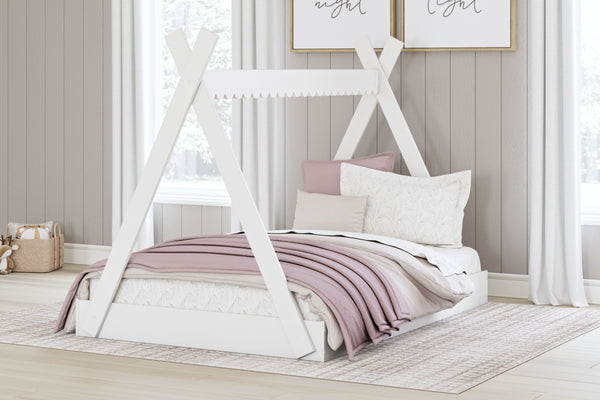  Dresser