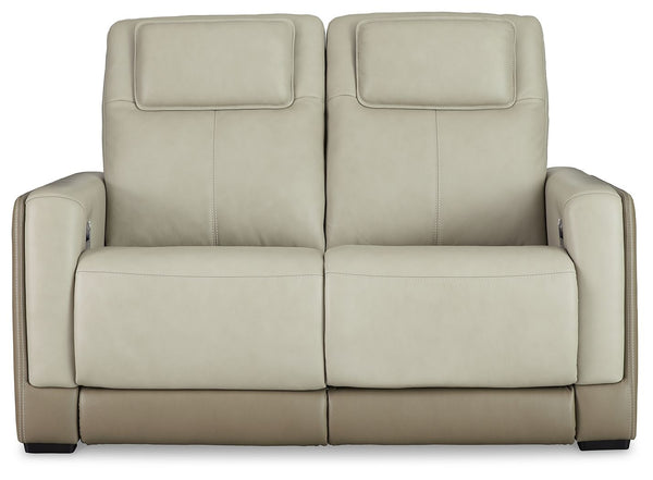  adjustable headrests and