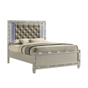 Discover the Radiance Queen Bed in Platinum Silver, meticulously crafted for enduring stability and durability from a combination of Solid Rubberwood and manufactured woods. Its semi-gloss lacquer Platinum Silver finish adds a silky, modern touch to this 