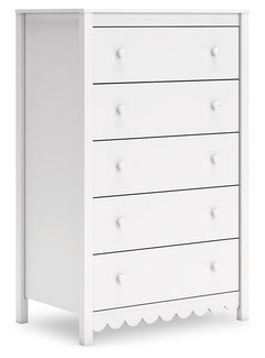 Thanks to its playful scalloped design, this chest of drawers is the perfect fit for cottage or coastal farmhouse interiors. The matte white finish serves as the perfect backdrop to showcase your personal taste and creativity. And its spacious drawers let