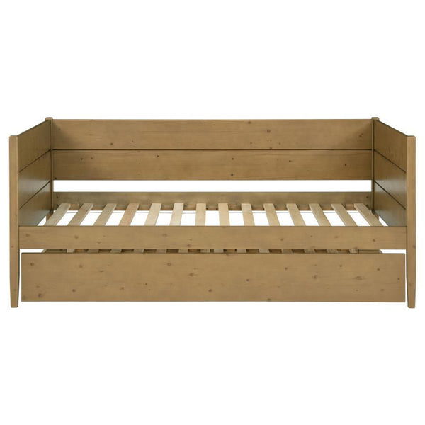  this piece combines durability with timeless design. The nat