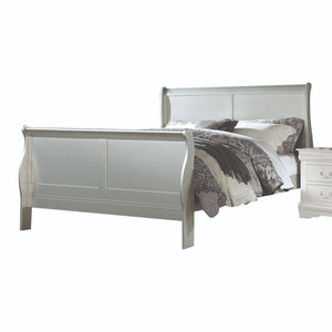 Bring casual elegance into your home with the Louis Phillipe III bedroom collection. An eye-catching sleigh bed lies at the heart of this classic bedroom set. Crafted with selected wood and veneers is available in different finishes to choose. This beauti