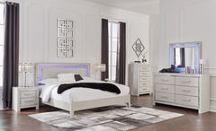 Zyniden - Silver - 4 Pc. - Dresser, Mirror, King Upholstered Panel Bed