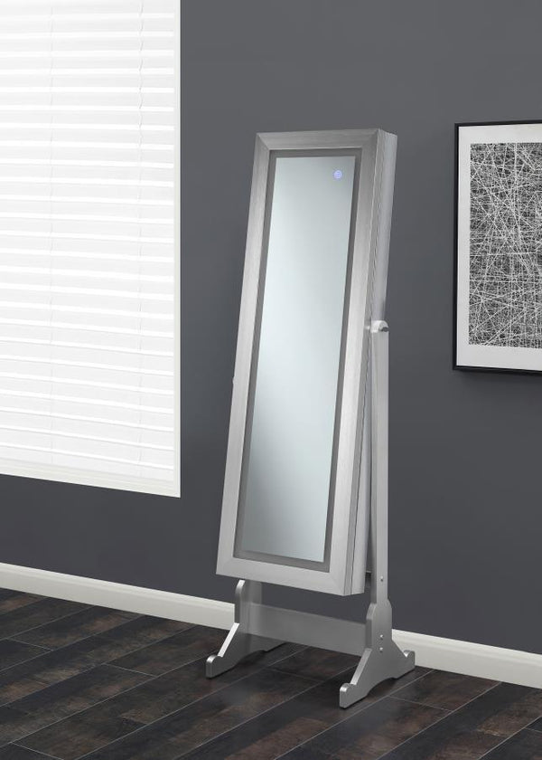  the frame features a metallic silver finish. Supportive and intriguing