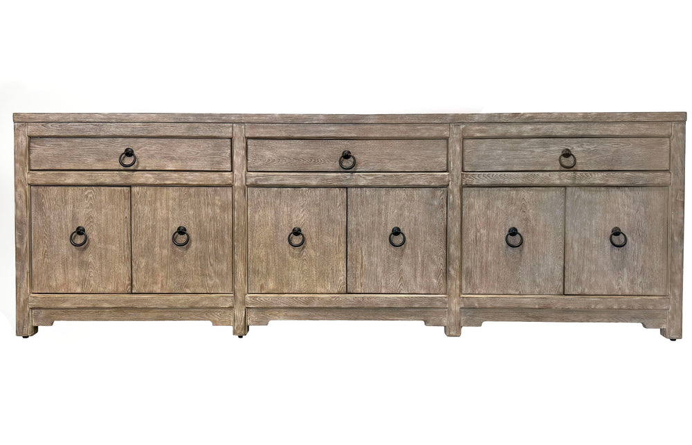 Discover the distinctive Edinburg console, which combines classic style with functionality. Soft-close doors hide adjustable shelves, while three smoothly sliding drawers provide easy storage. The felt-lined drawers add elegance while keeping your items s