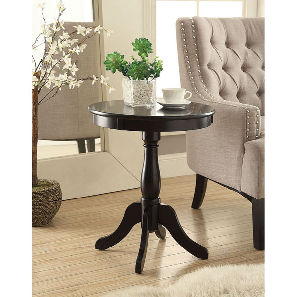 black and light green in the sought after shabby chic look. The Alger side table exemplifies this look and elegantly designed with its traditional design of round top