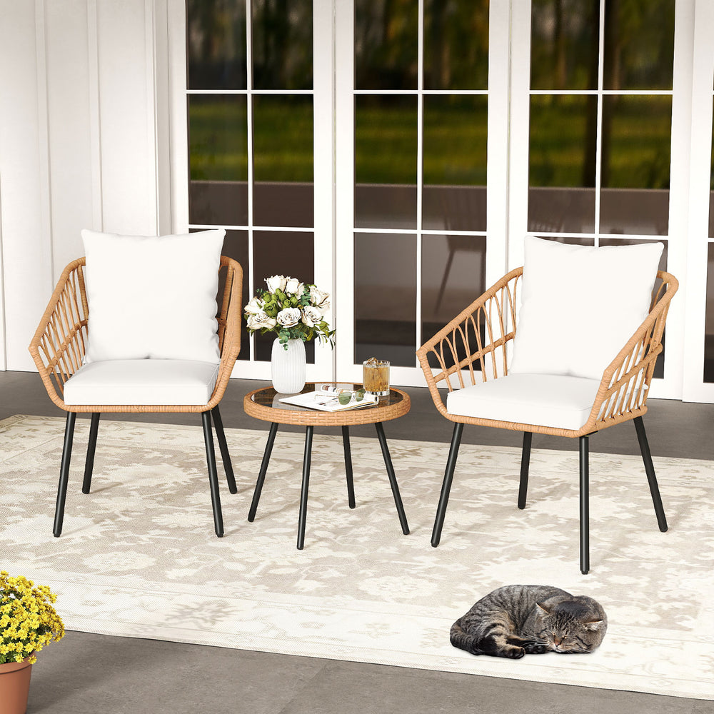 Hand-woven PE rattan combines durability with elegance<br>Soft cushions filled with high-elasticity sponge for added comfort<br>Easy-to-use zippers make it easy to detach and wash cushion covers<br>Thick metal tubes and triangular connectors for excellent
