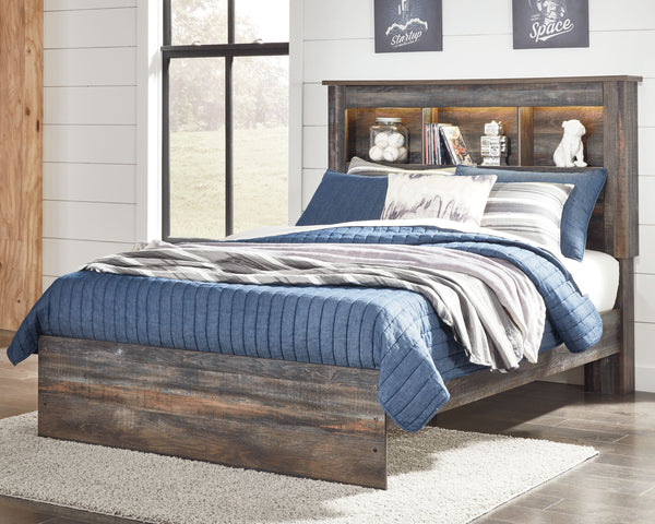 When merged in just the right way, rustic and industrial styles can make one happy marriage. Case in point: this full bookcase bed. A refined take on barn board beauty, its complex, replicated wood grain showcases hints of burnt orange and teal tones for 