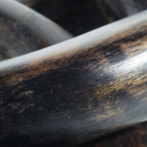 Mardelby - Distressed Black - Sculpture