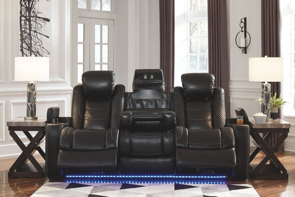  Loveseat