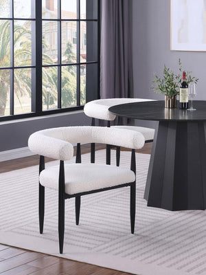  modern accent in your living room or foyer with a modern armchair that blends Mid-century modern elements with a touch of contemporary flair. Its metal frame is solid and durable