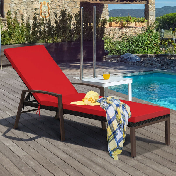 Sturdy steel construction for sturdiness and long lifespan<br>Durable and weather-resistant rattan is suitable for outdoor use<br>Backrest with 5 adjustable positions for an optimal experience<br>Handles on both sides offer extra support to your arms<br>M