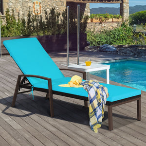 Sturdy steel construction for sturdiness and long lifespan<br>Durable and weather-resistant rattan is suitable for outdoor use<br>Backrest with 5 adjustable positions for an optimal experience<br>Handles on both sides offer extra support to your arms<br>M