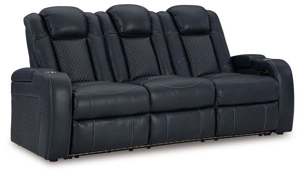  cup holders and storage arms. You c