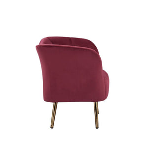 the Reese accent chair is sure to please. Whether you-'re going for a classic traditional style or a more modern look